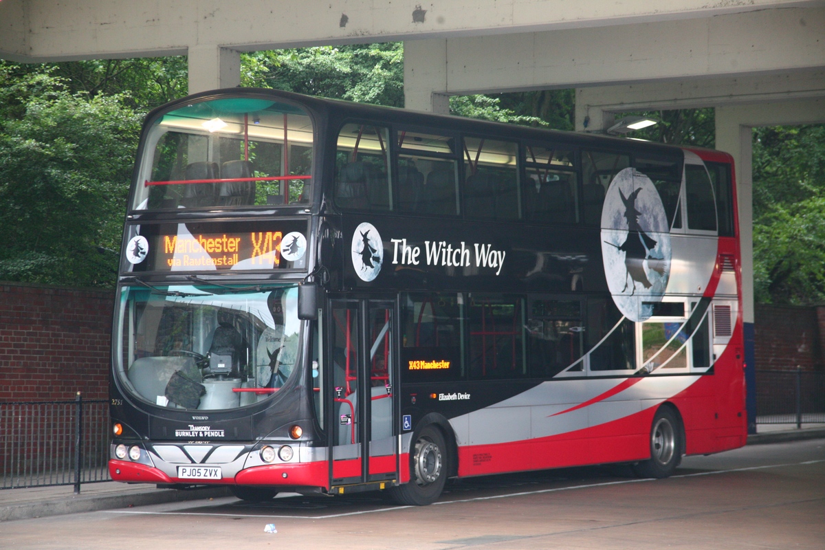 X4301.jpg
