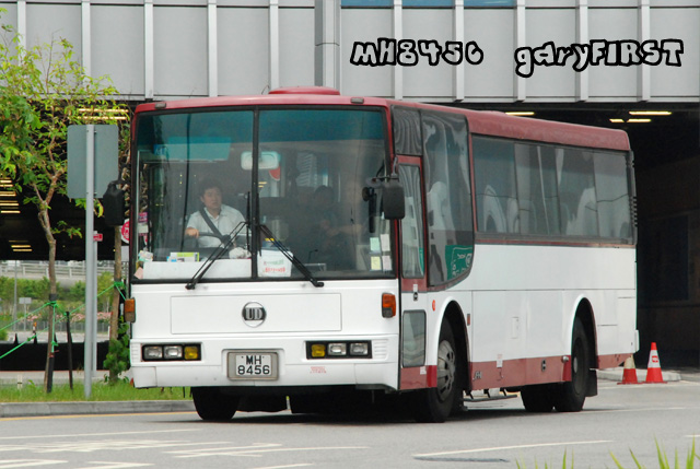 mh8456-2.jpg