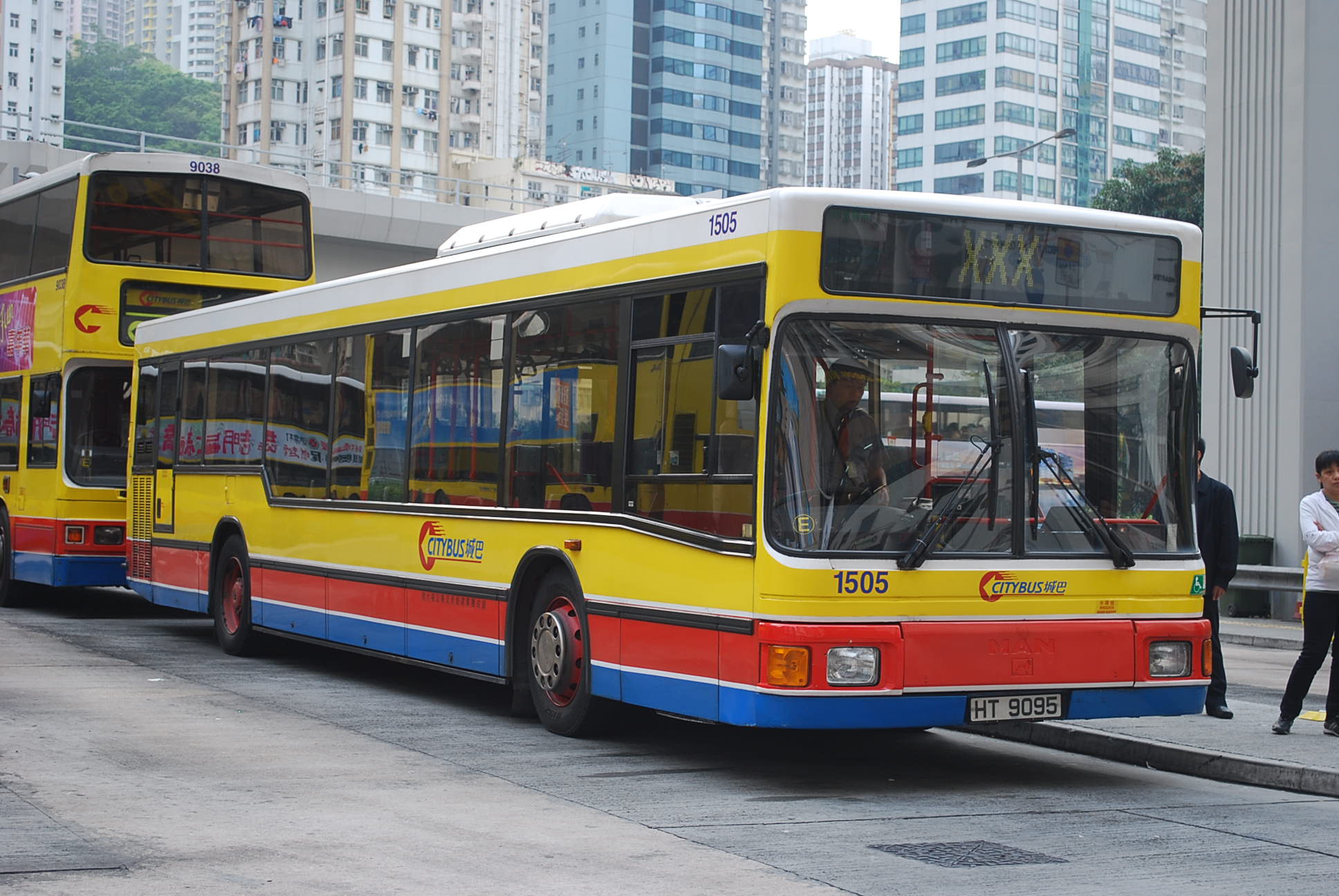 1505-120100320.jpg