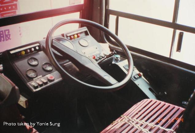 LM2-cab.JPG