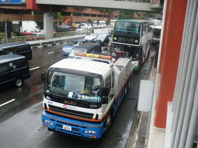 02.jpg