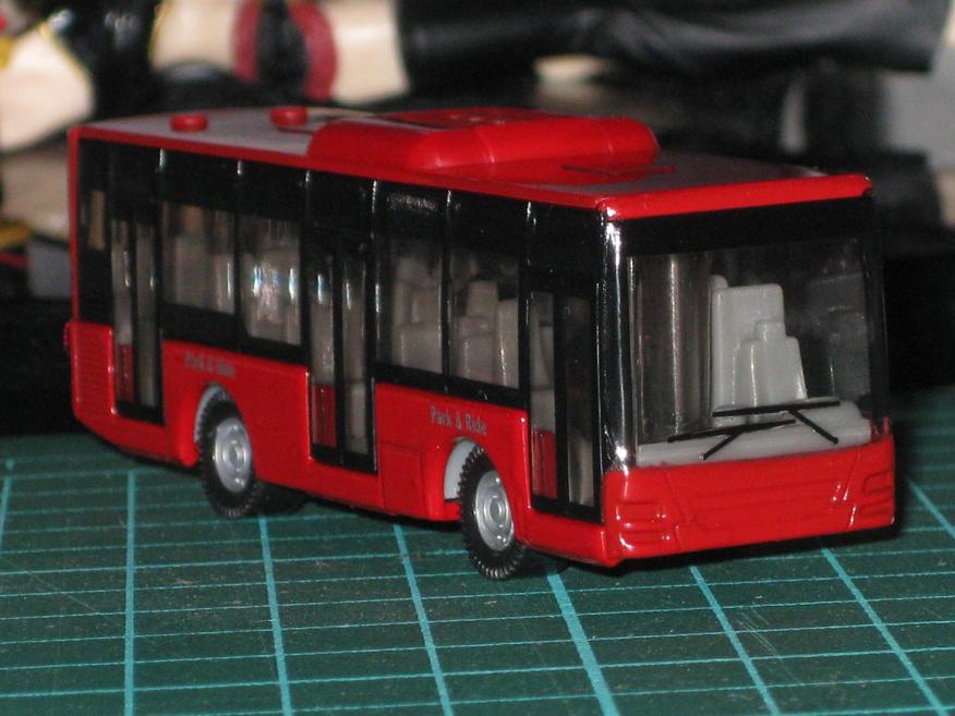 Toy 033-s.jpg