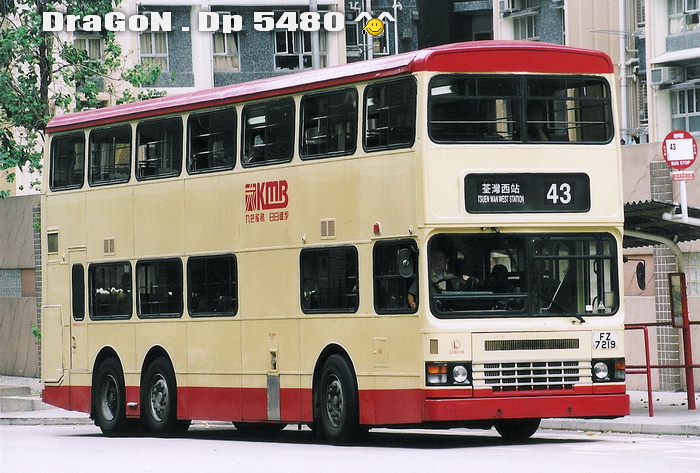 FZ7219@43z.jpg