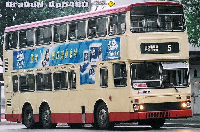 EF8815@5-GG.jpg