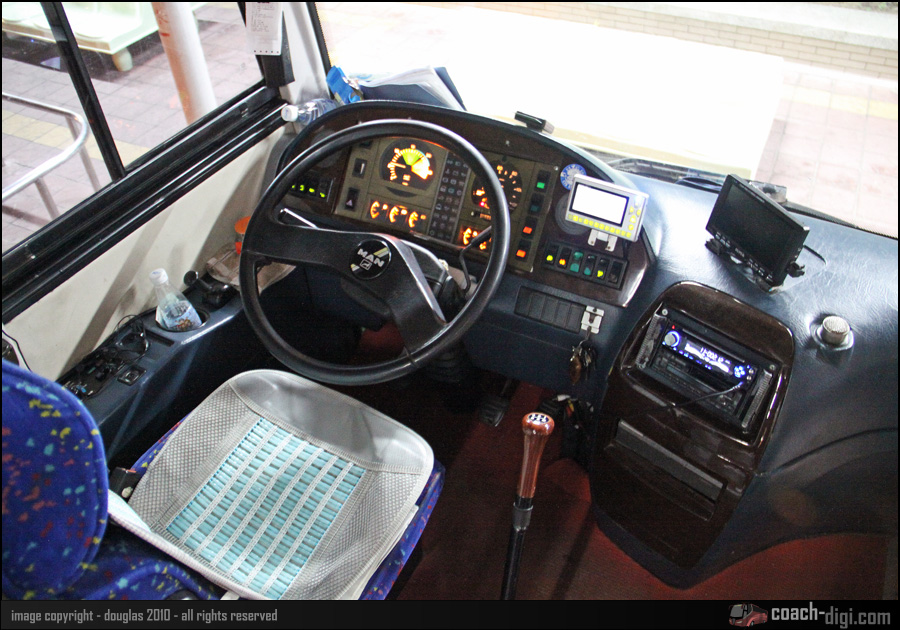 B54605_dash_1.jpg