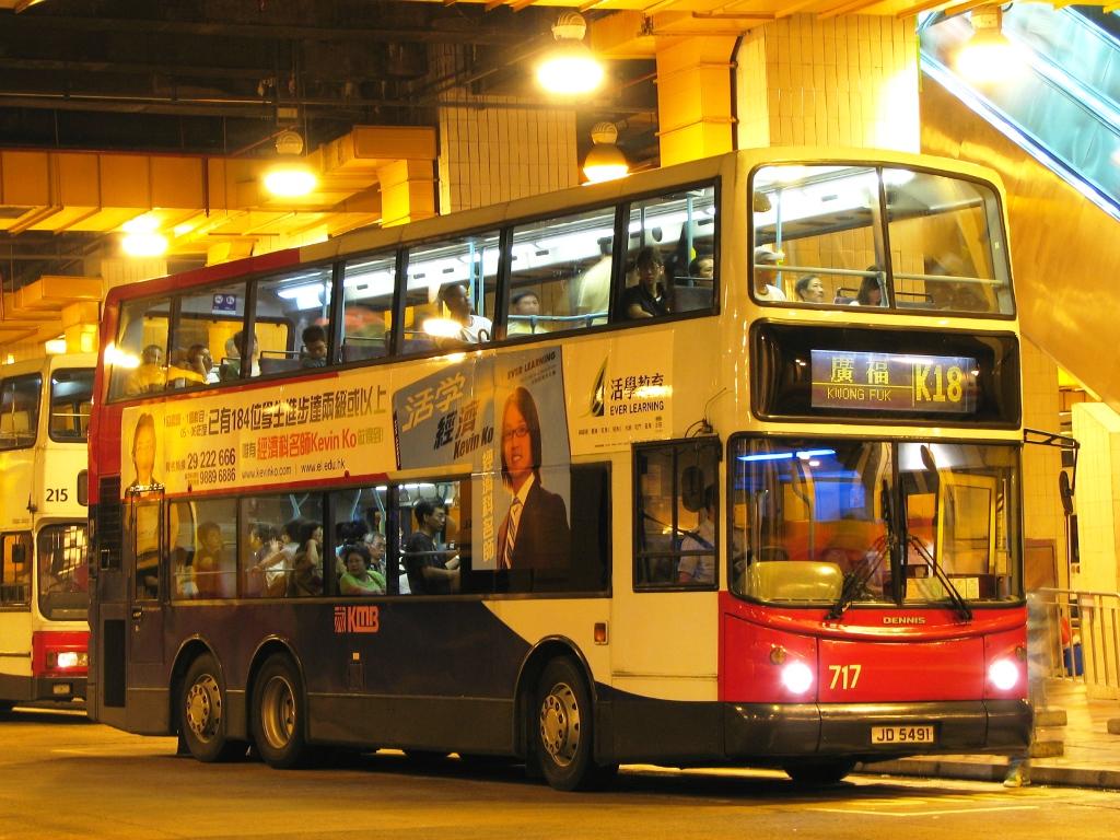 bus18761.JPG