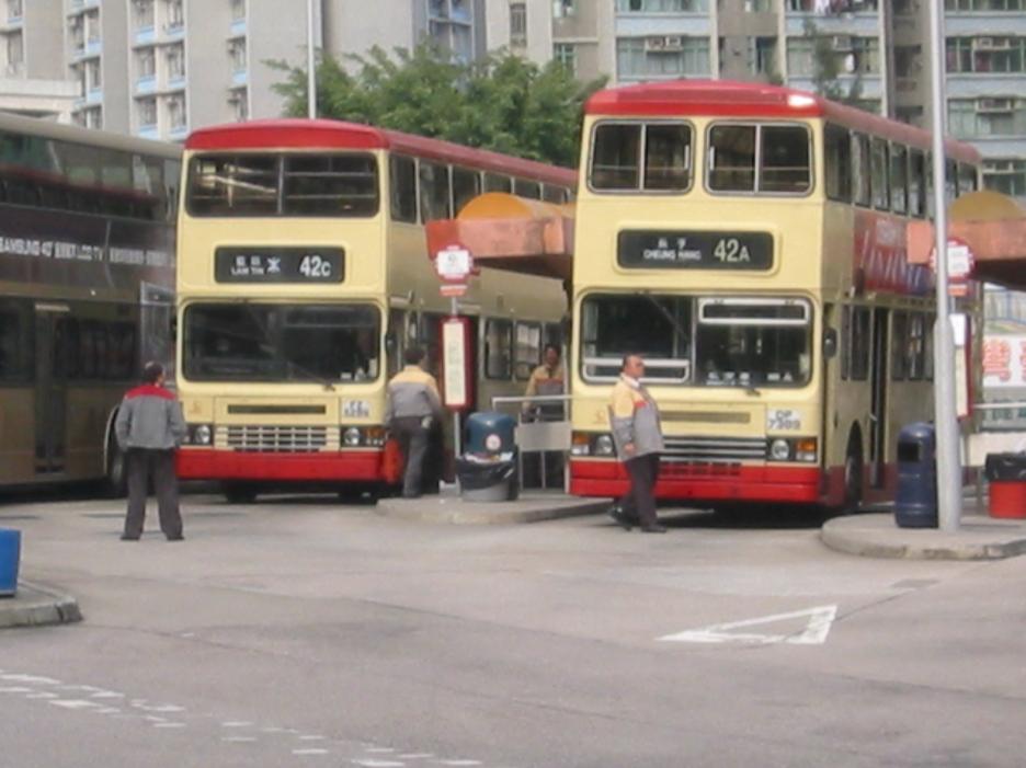 DP7389_2.JPG