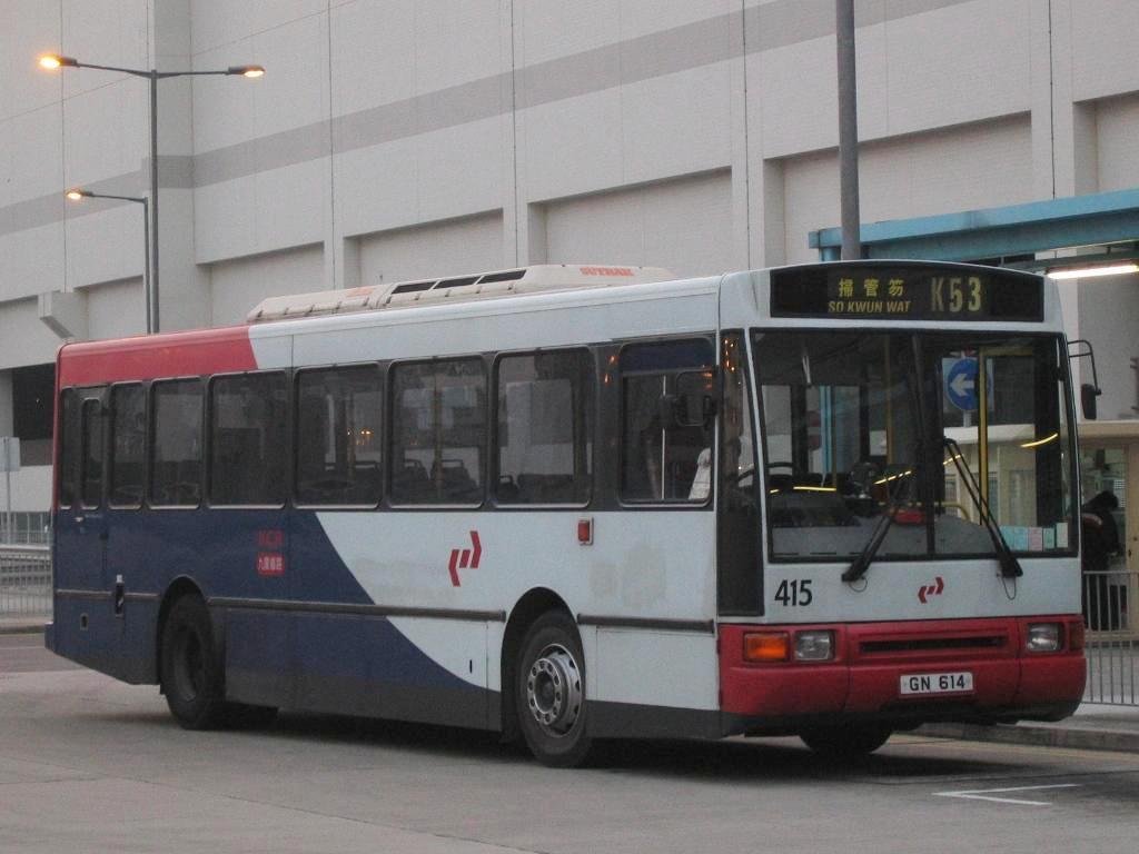 bus18277.JPG