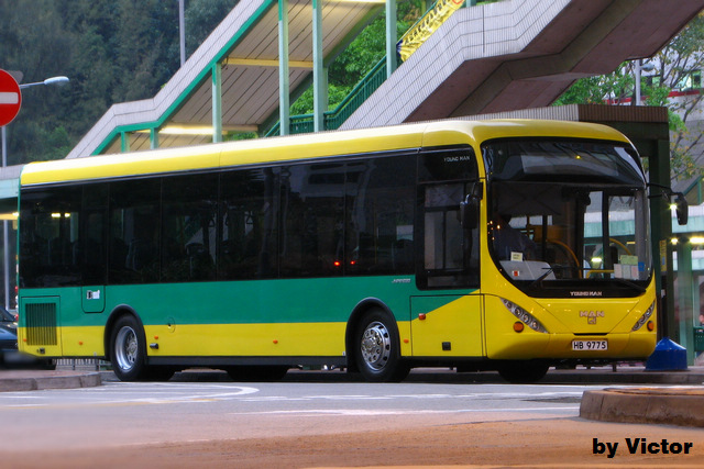 HB9775.jpg