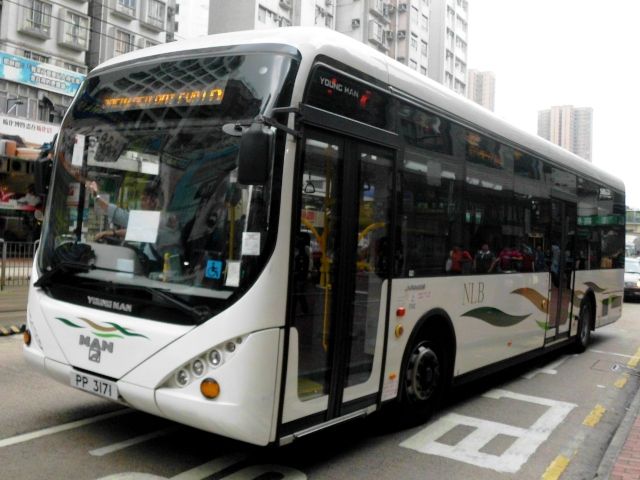 02.jpg