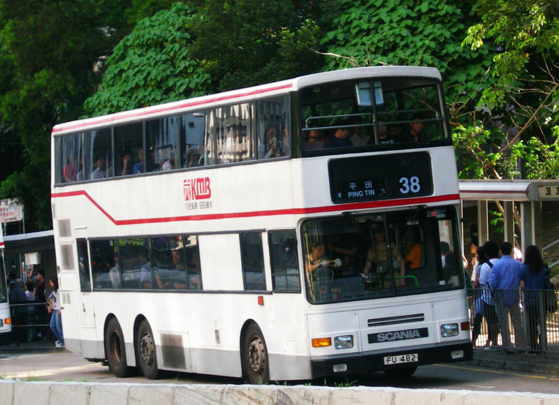 FU482_38_1.jpg