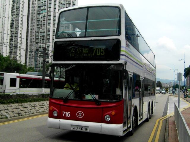 705-01.jpg