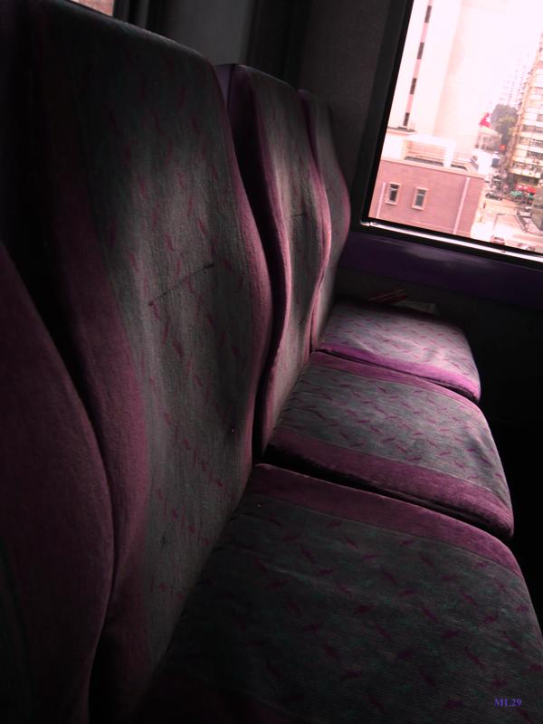 3039_720_seats.jpg