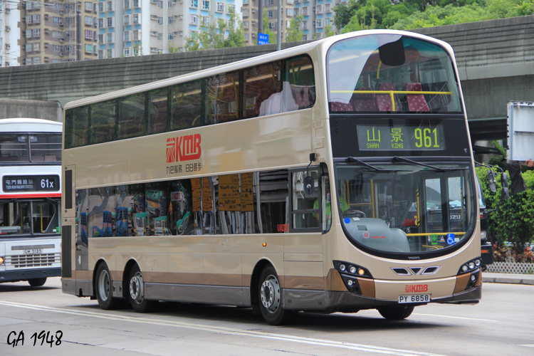 6858.jpg