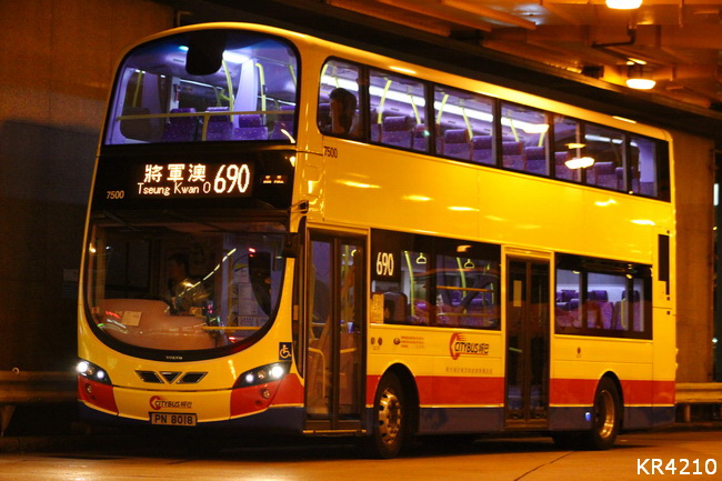 75008-.jpg