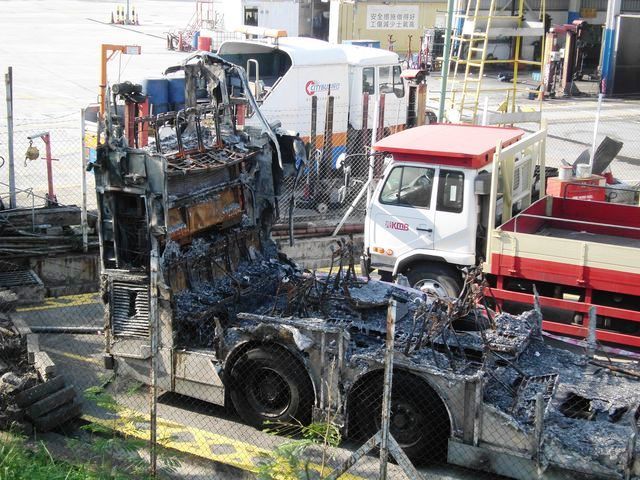 05.jpg