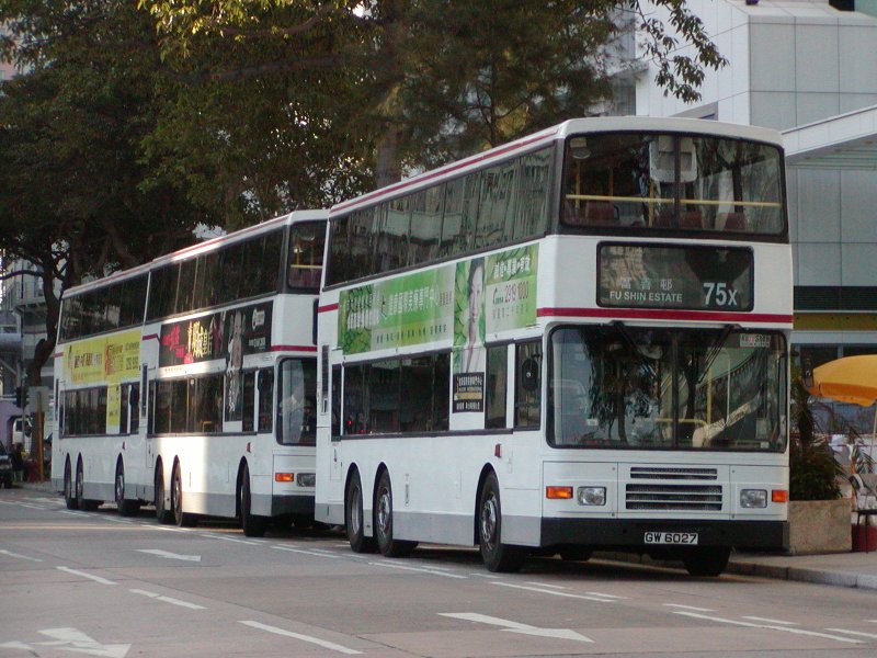 k_av115_1.jpg