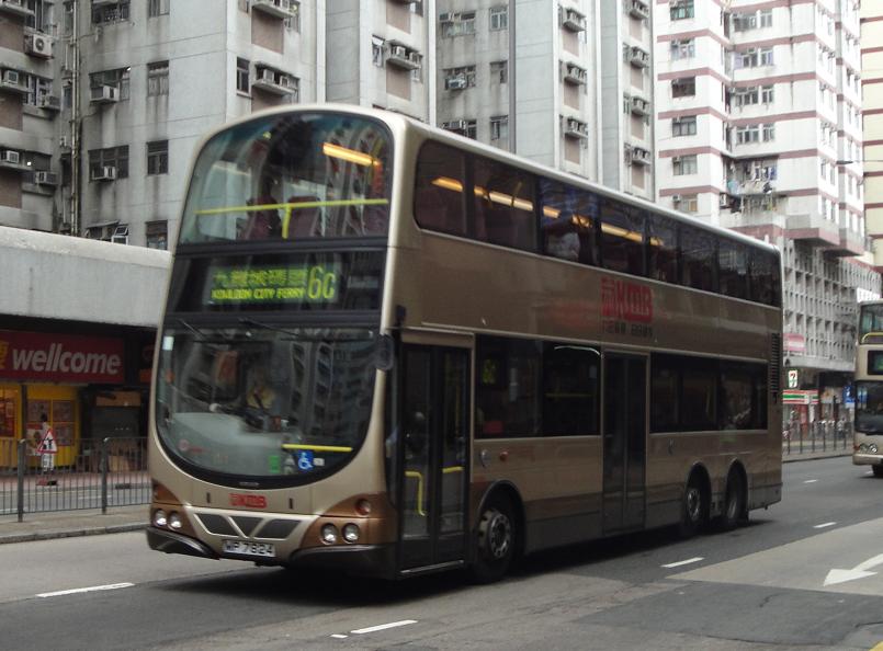 AVBW61@6C(20100522).JPG
