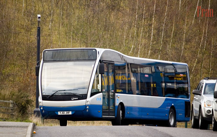 Redfern Travel YJ61 JHF.jpg
