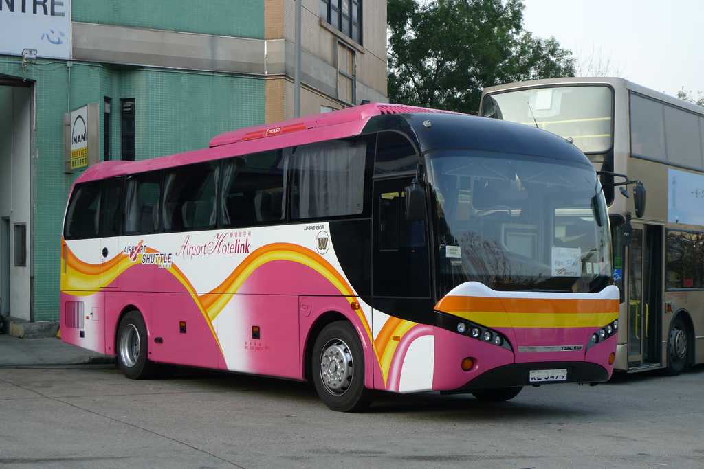 YM1.jpg