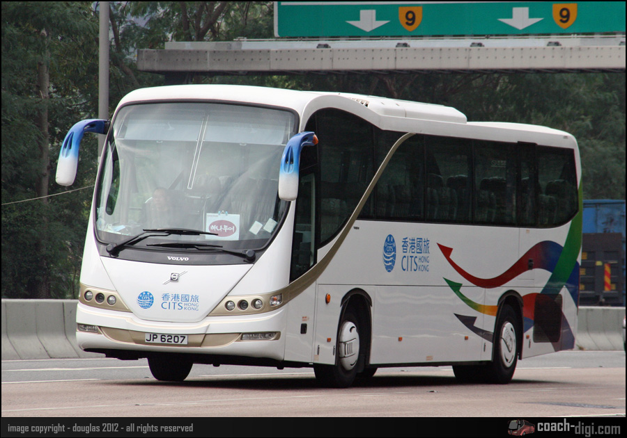 JP6207_3.jpg
