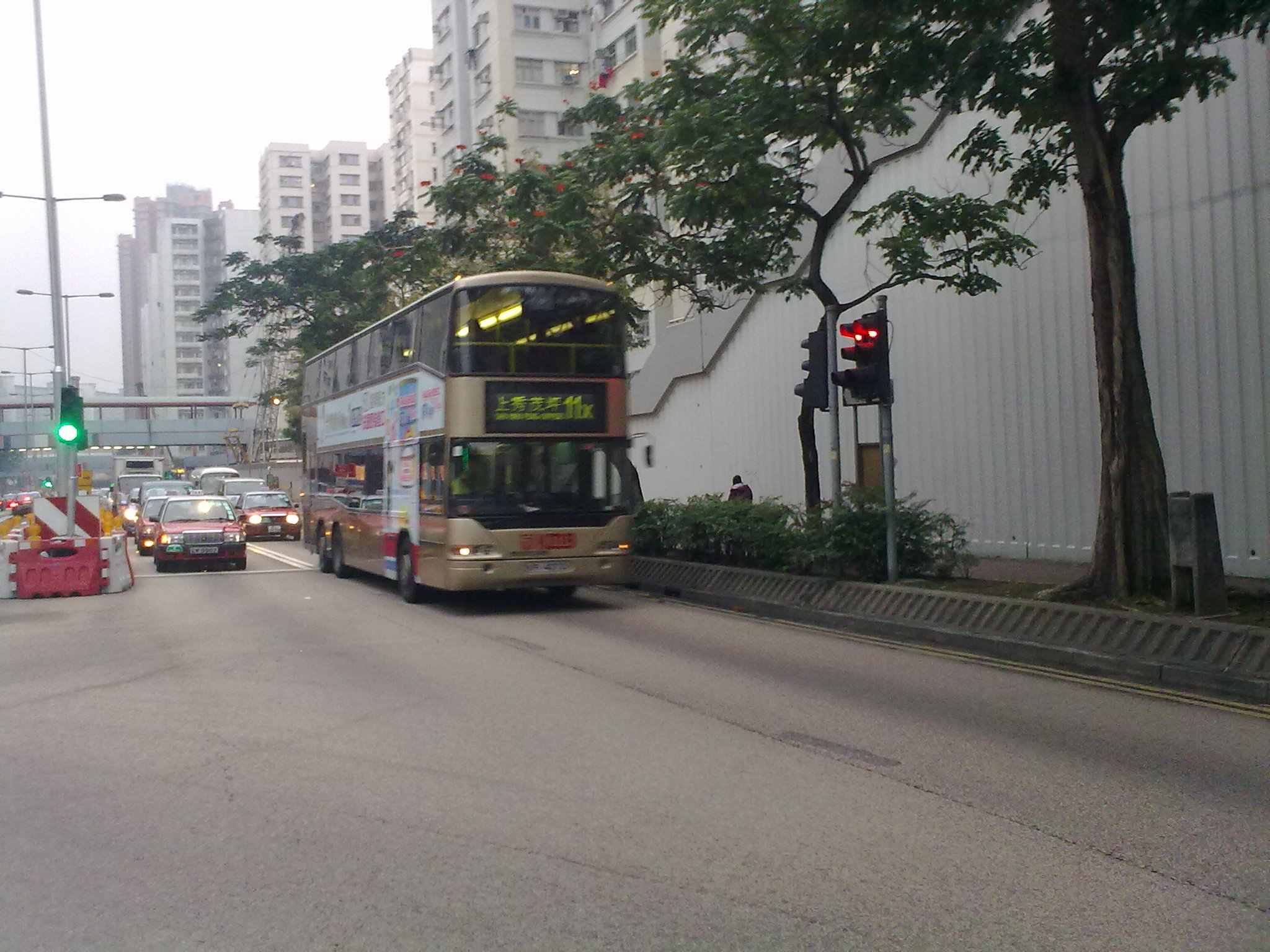 201203135615.jpg