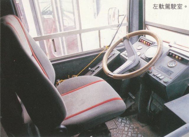 02.jpg