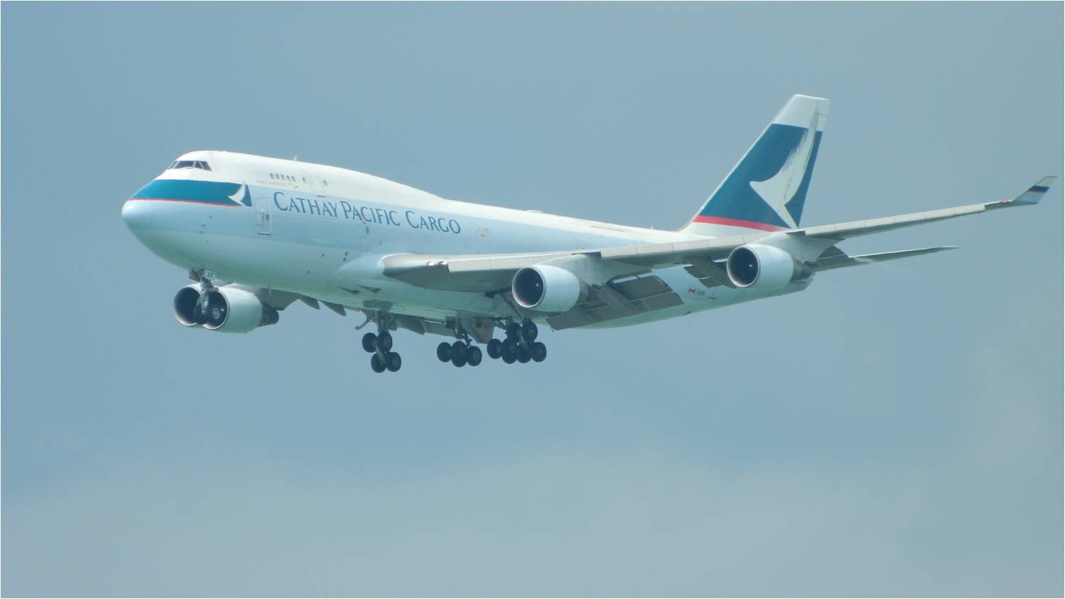 84. Cathay Pacific B747-400F.jpg