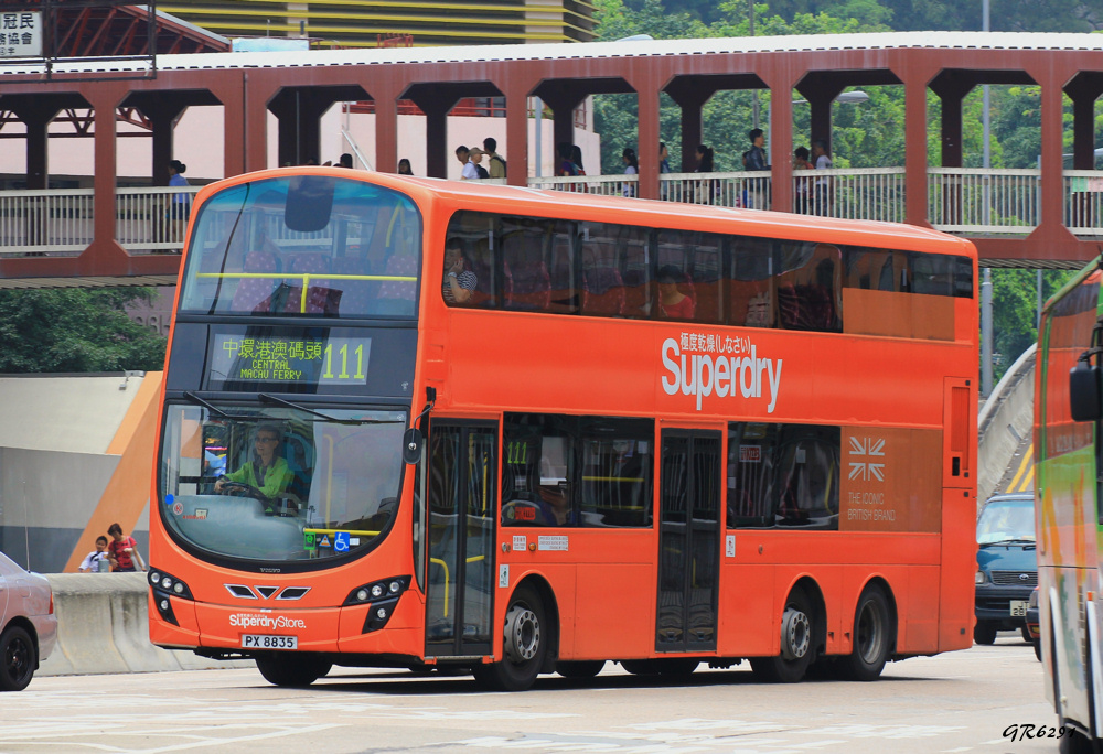 8835.jpg