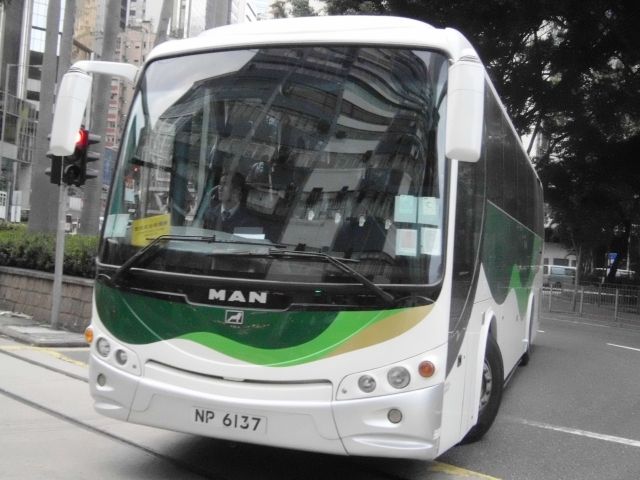 02.jpg
