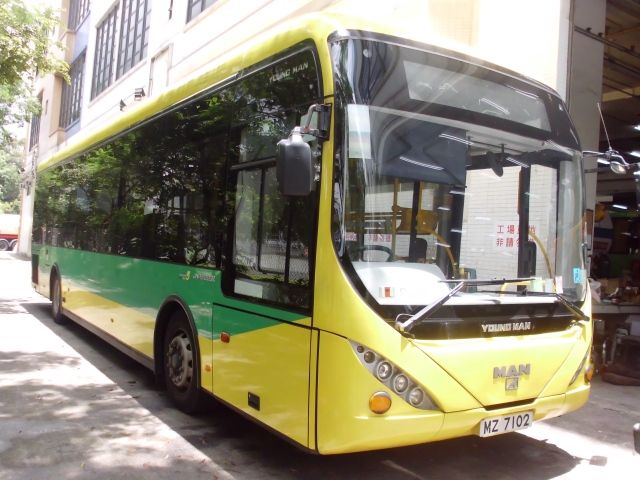 05.jpg