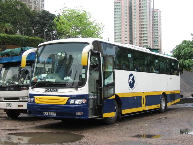 LV9222.jpg