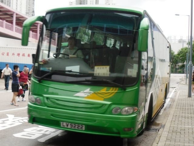 02.jpg