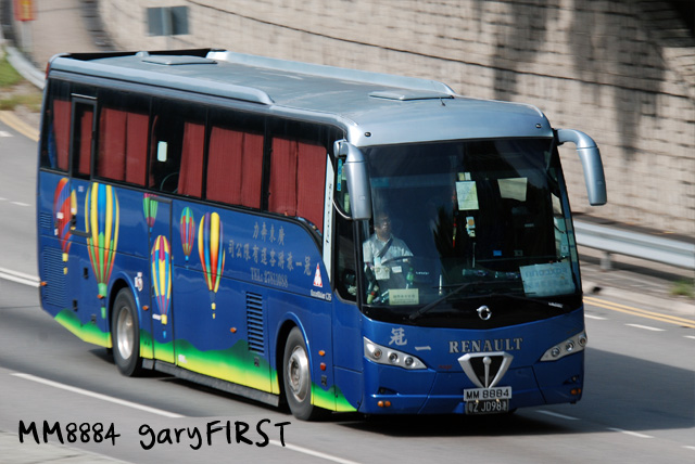 mm8884.jpg