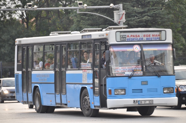 Turkey bus and car (106).JPG
