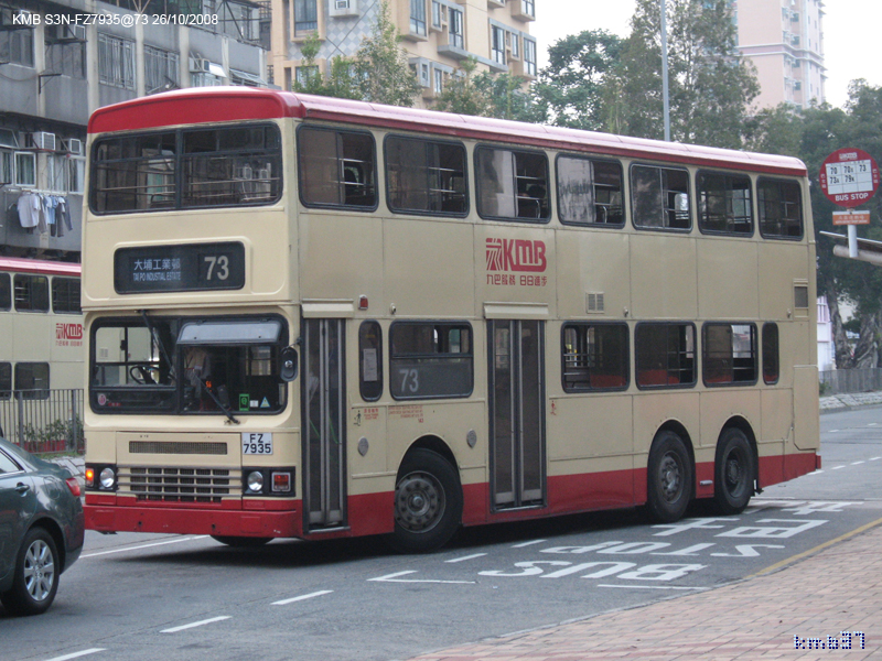 73_fz7935.jpg