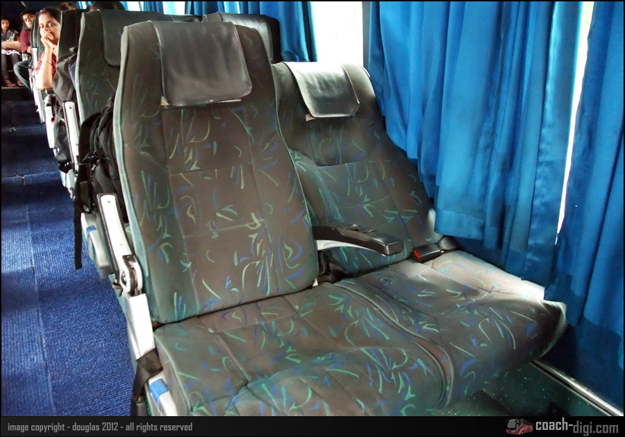 KL157232_cabin_1.jpg
