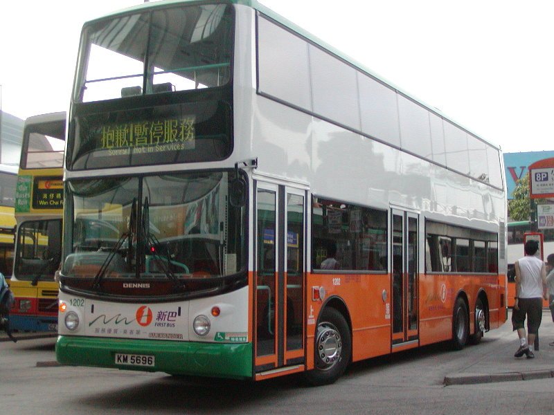 n_1202_4.jpg