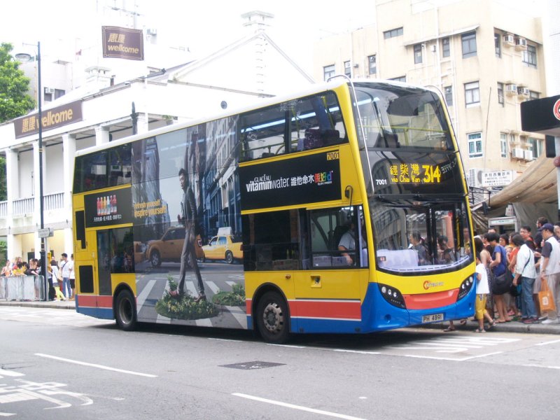 c_7001_1.jpg