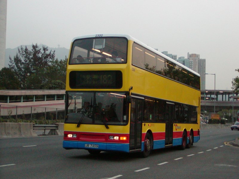 c_2300_1.jpg