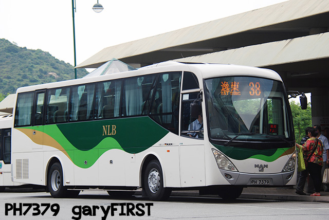 ph7379-3.jpg