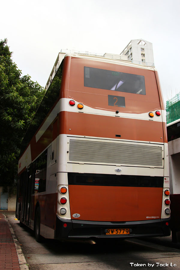 RW5779-6.jpg