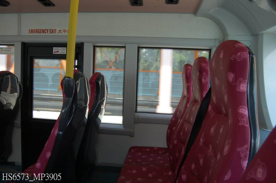 UKPX344512.JPG