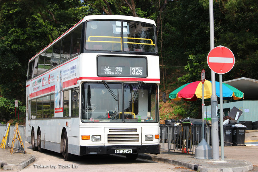 32S-02.jpg