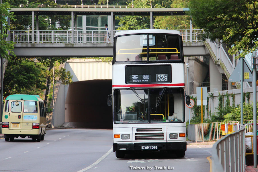 32S-05.jpg