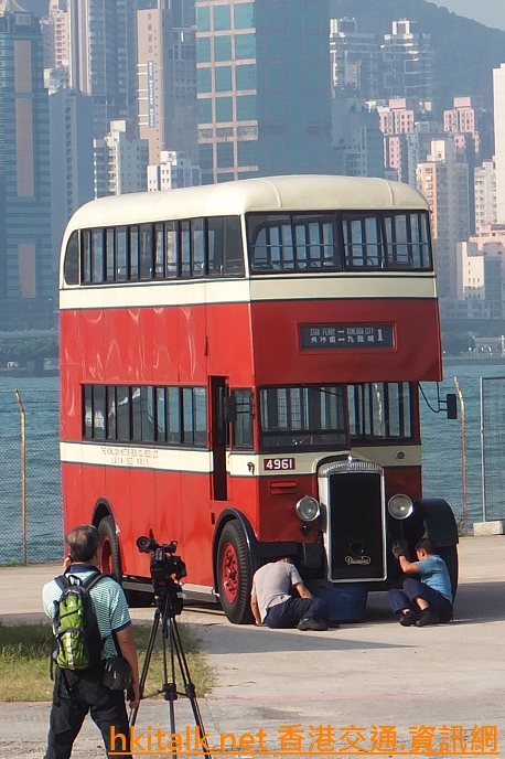 4961-1.JPG