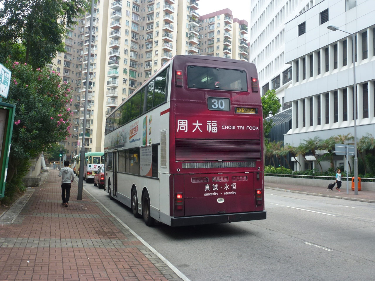 3av221.JPG