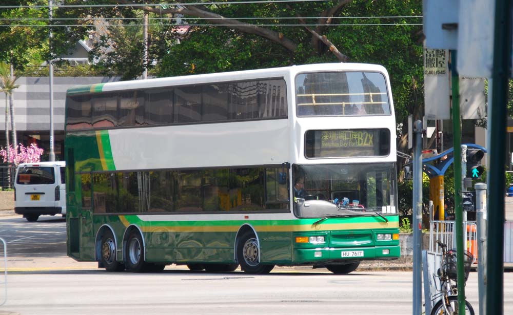 hu7617 3.jpg