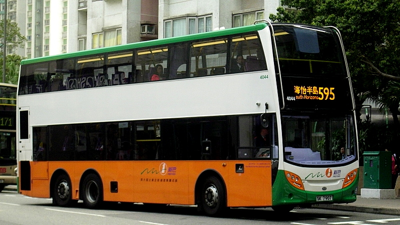p8930004.jpg
