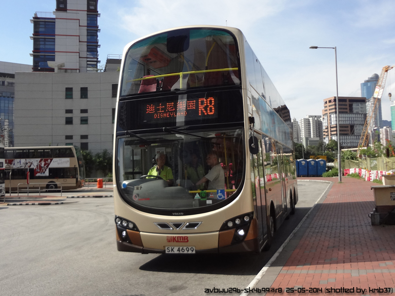 R8_SK4699.jpg